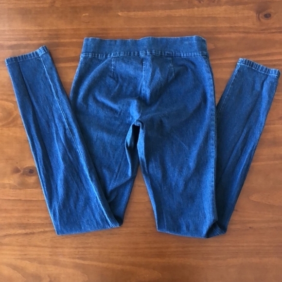 JUICY Couture Jeggings -Size Small (stretchy but approx size 25/26) - Picture 4 of 7